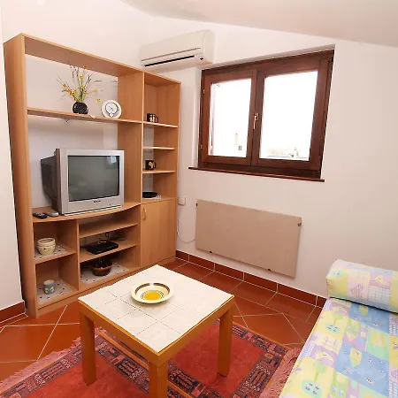 Apartment Tera 297 *